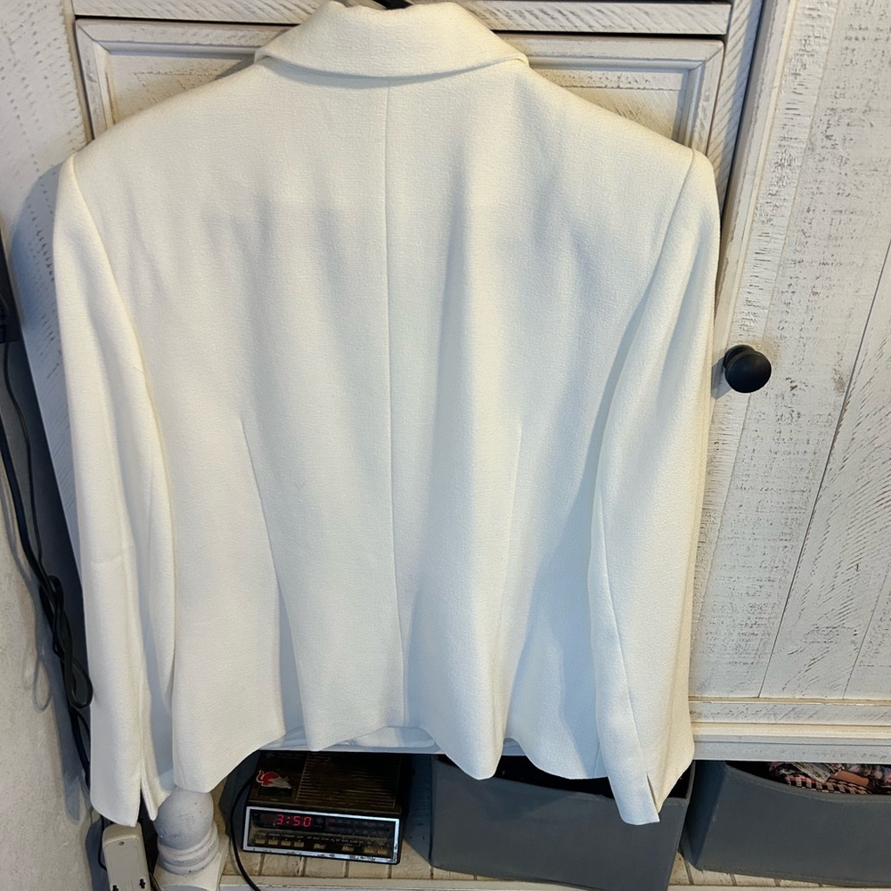 First Issue suit jacket - Picture 2 of 4